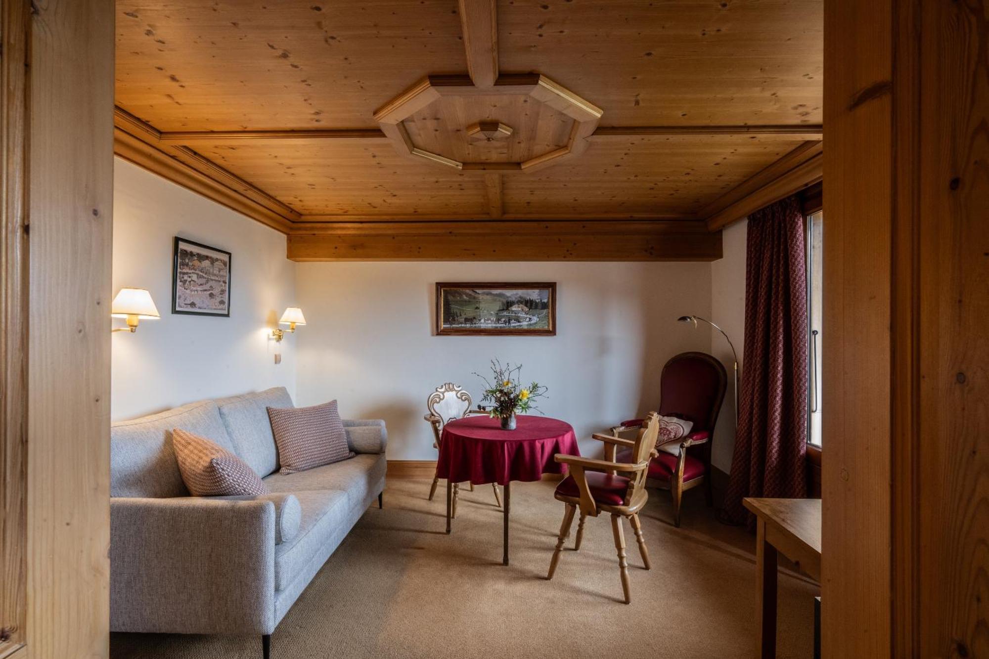 Le Chamois D'Or Hotel กอร์ดง ภายนอก รูปภาพ